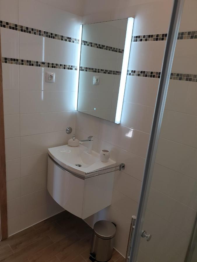Apartments Stella Apsyrtides اوسور المظهر الخارجي الصورة